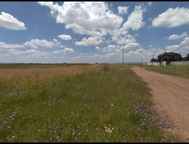LAND FOR SALE IN RIVERSDALE